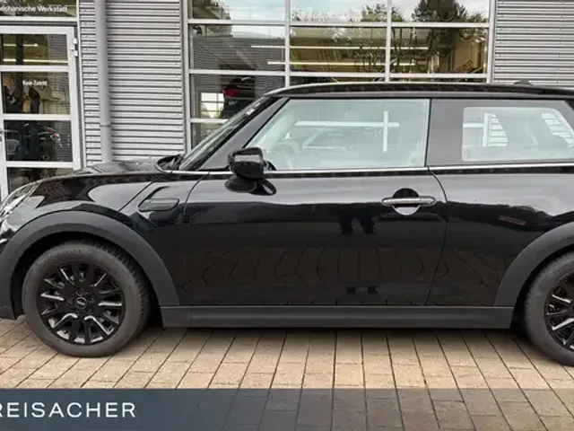 MINI One