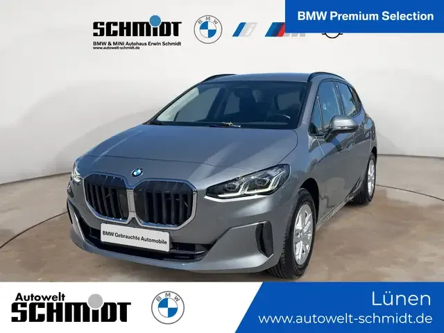 BMW 216