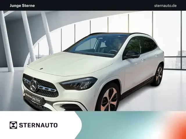 Mercedes-Benz GLA 200
