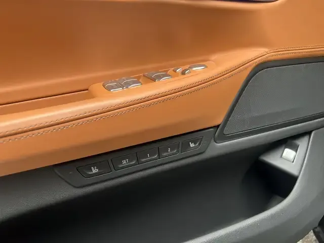 BMW 740