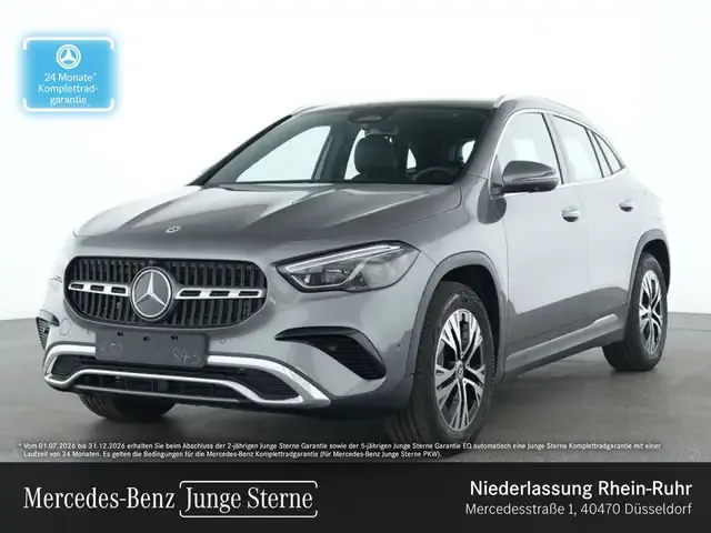 Mercedes-Benz GLA 220