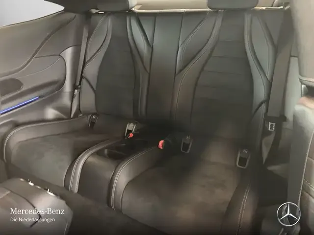 Mercedes-Benz CLE 180