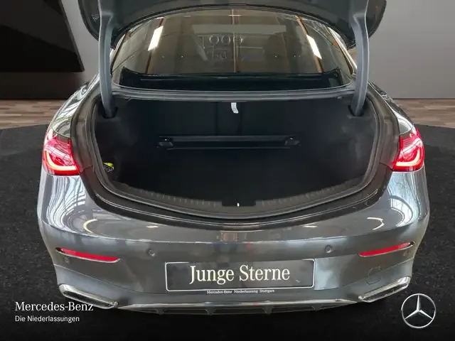 Mercedes-Benz CLE 180