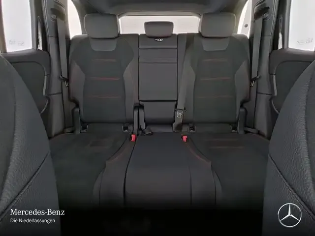 Mercedes-Benz EQB 300