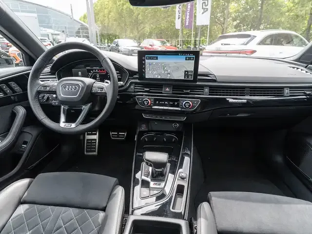 Audi RS4
