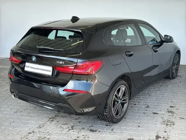 BMW 118