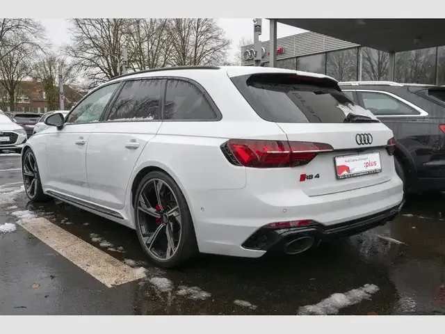 Audi RS4