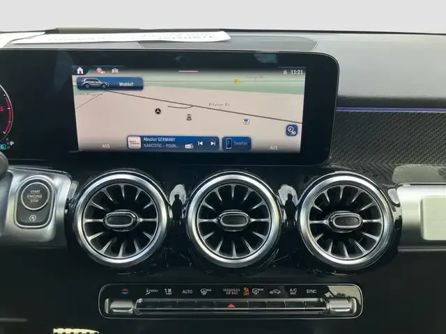 Mercedes-Benz GLB 200