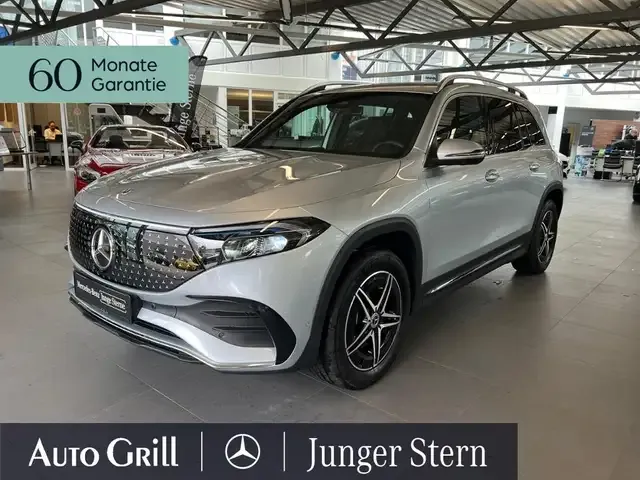 Mercedes-Benz EQB 300