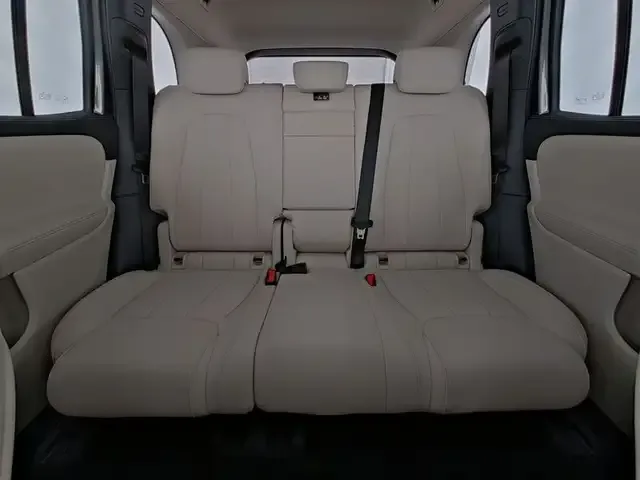 Mercedes-Benz EQB 300
