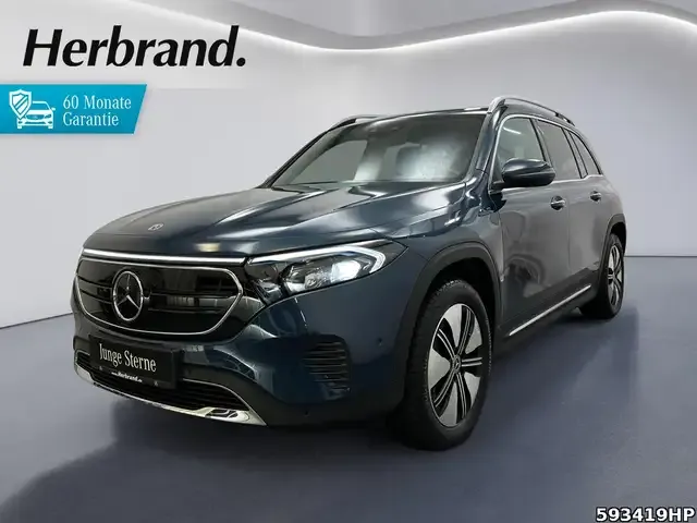 Mercedes-Benz EQB 300