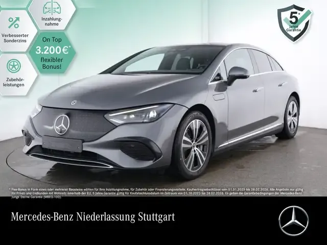 Mercedes-Benz EQE 300
