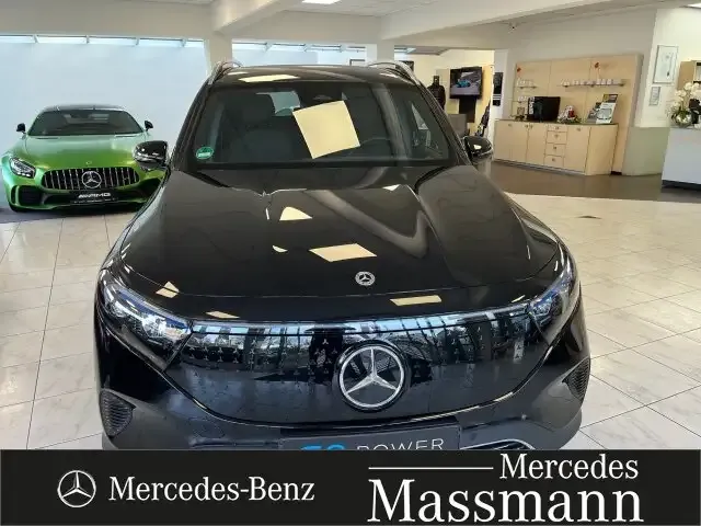 Mercedes-Benz EQB 350