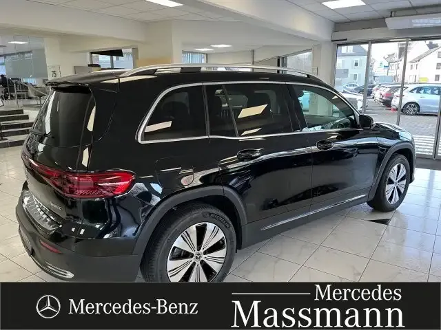 Mercedes-Benz EQB 350