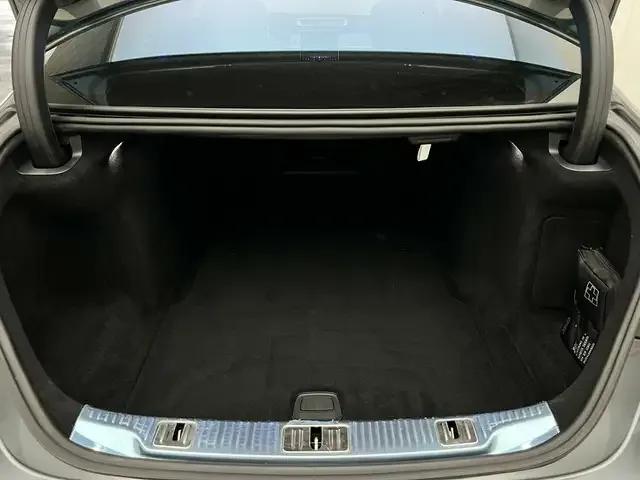 Mercedes-Benz S 400