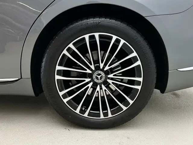 Mercedes-Benz S 400