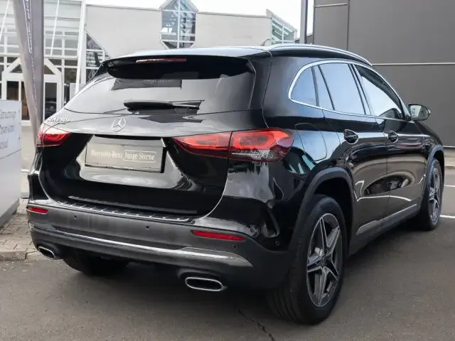 Mercedes-Benz GLA 250