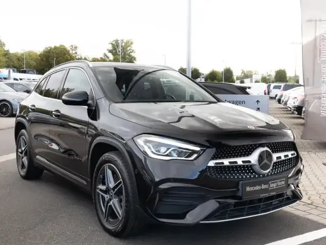 Mercedes-Benz GLA 250