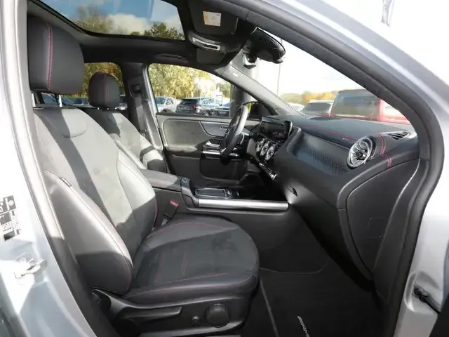 Mercedes-Benz EQA 350