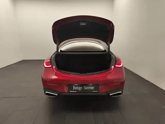 Mercedes-Benz CLE 200