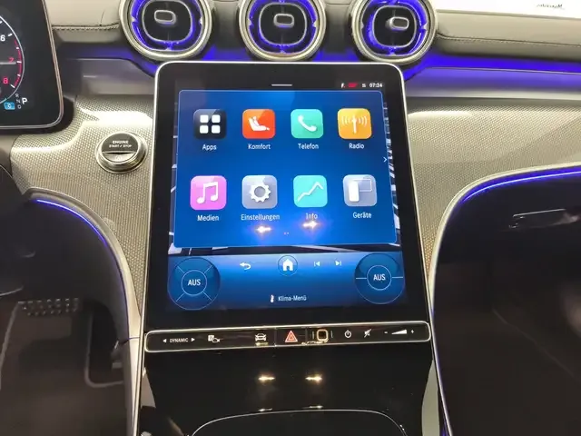 Mercedes-Benz CLE 200