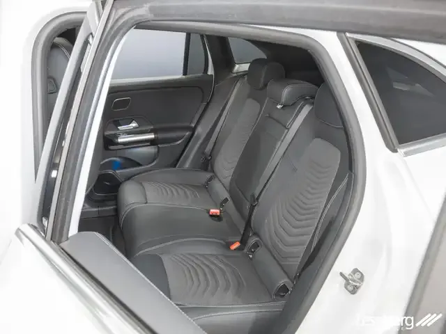 Mercedes-Benz EQA 350