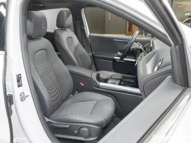 Mercedes-Benz EQA 350