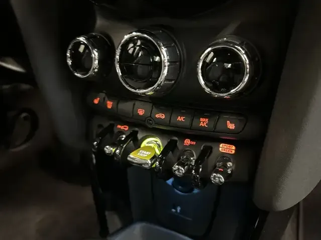MINI Cooper SE