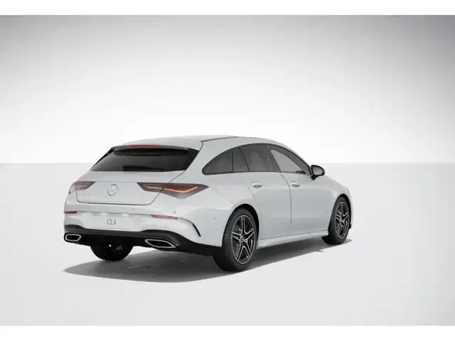 Mercedes-Benz CLA 220