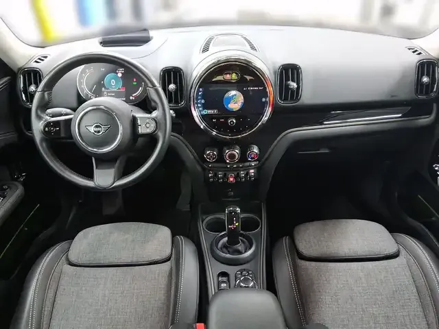 MINI One Countryman