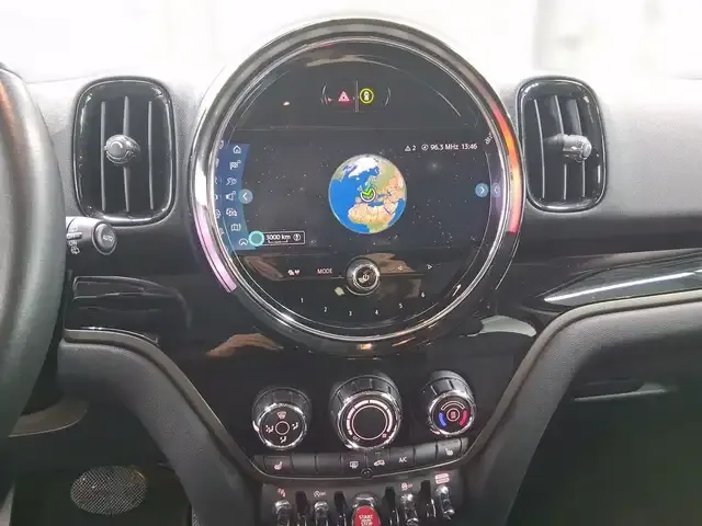 MINI One Countryman