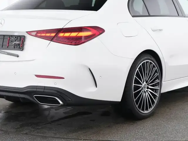 Mercedes-Benz C 180