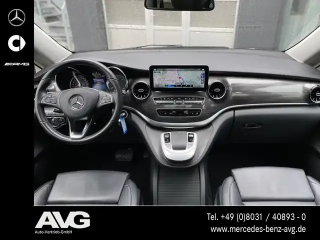 Mercedes-Benz EQV 300