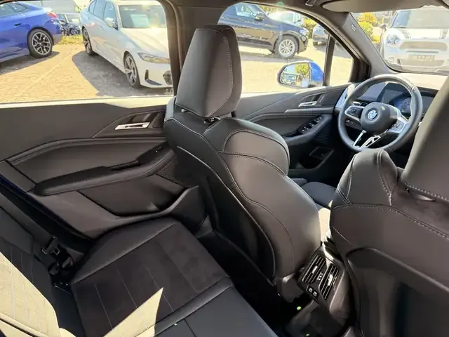BMW 216