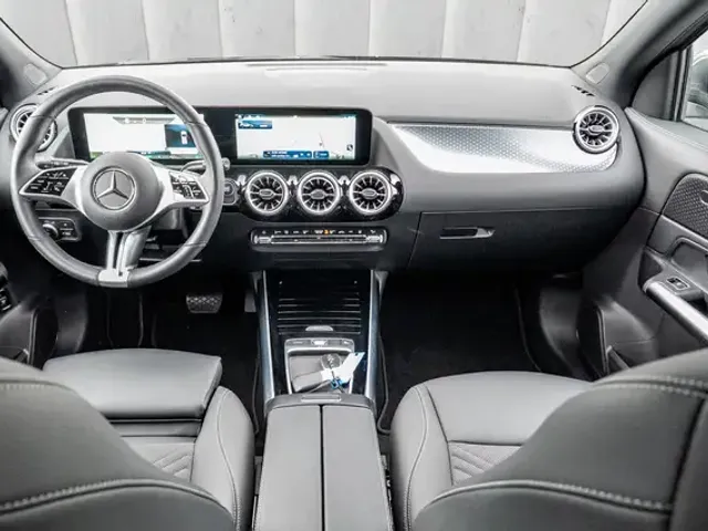 Mercedes-Benz EQA 350
