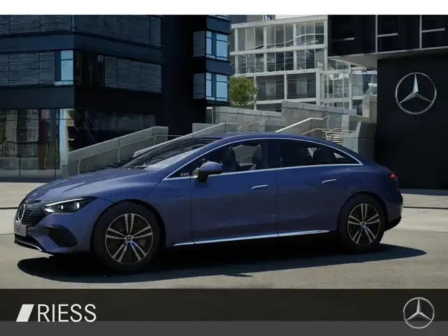 Mercedes-Benz EQE 300