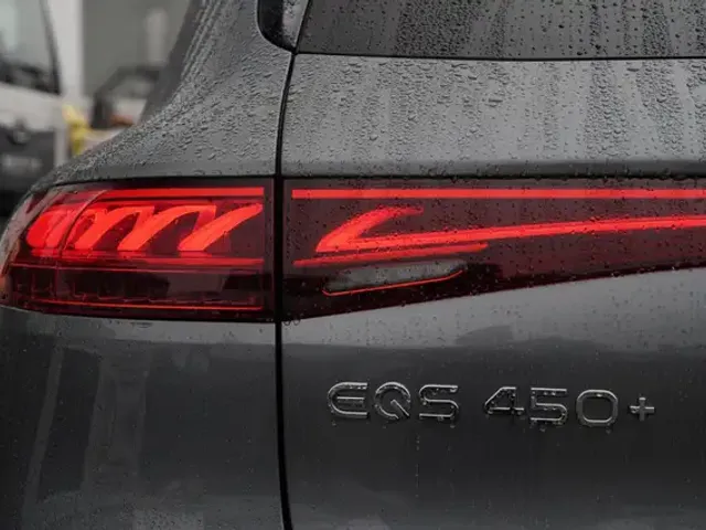 Mercedes-Benz EQS