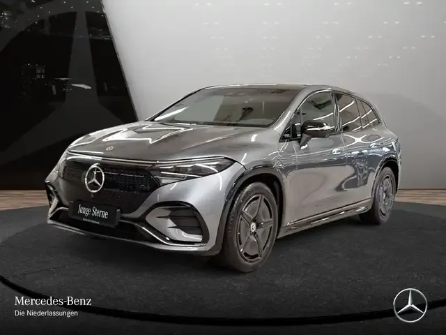 Mercedes-Benz EQS