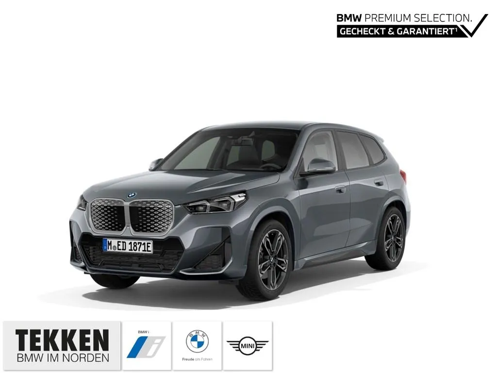 BMW iX1