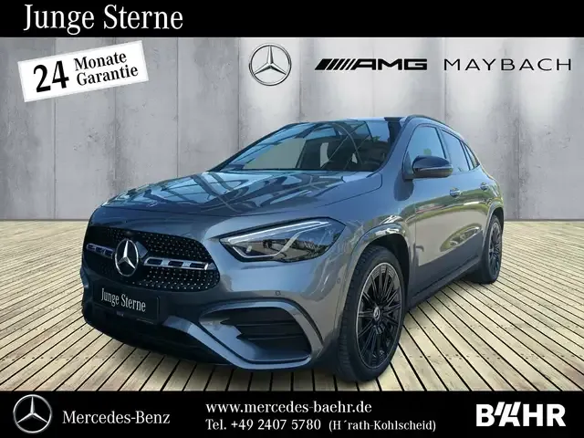 Mercedes-Benz GLA 200