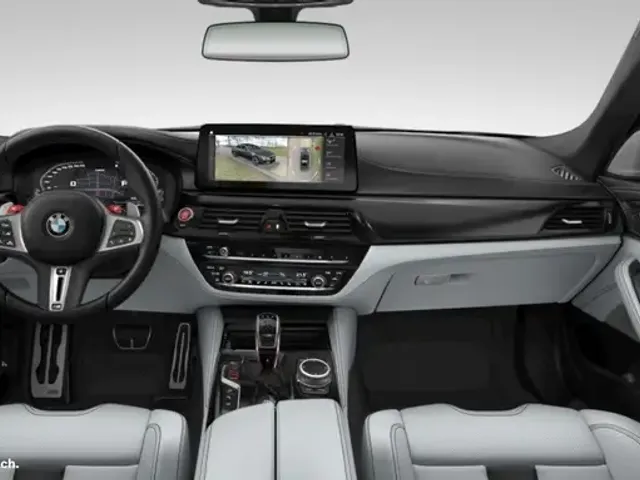 BMW M5