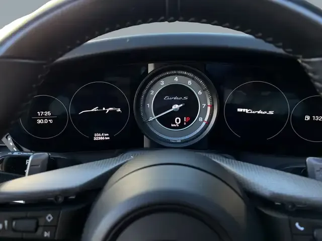 Porsche 992