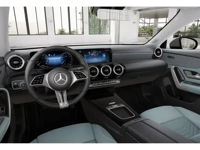 Mercedes-Benz CLA 180