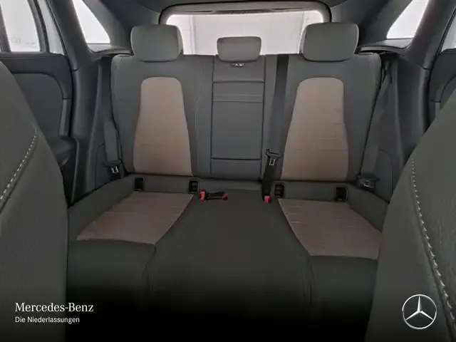 Mercedes-Benz EQA 300