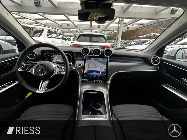 Mercedes-Benz GLC 200