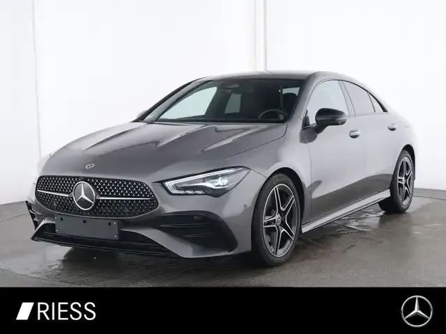 Mercedes-Benz CLA 180