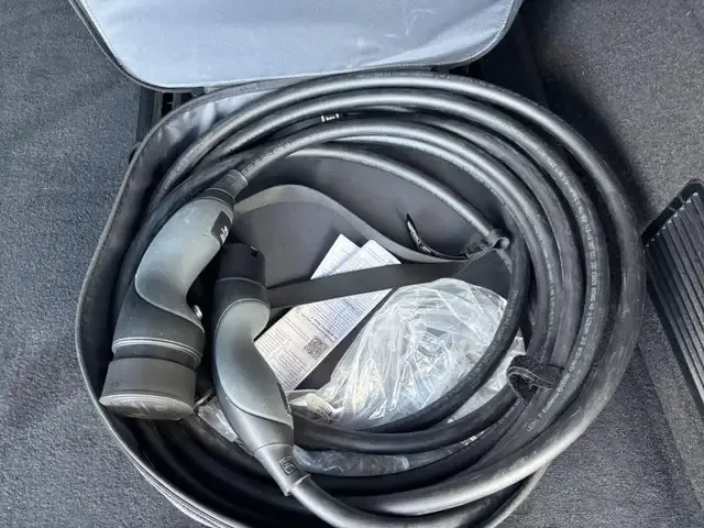 Mercedes-Benz EQV 300