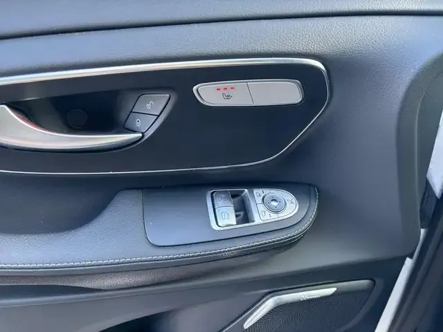 Mercedes-Benz EQV 300