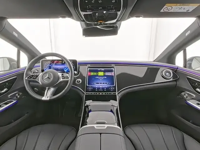 Mercedes-Benz EQE 300