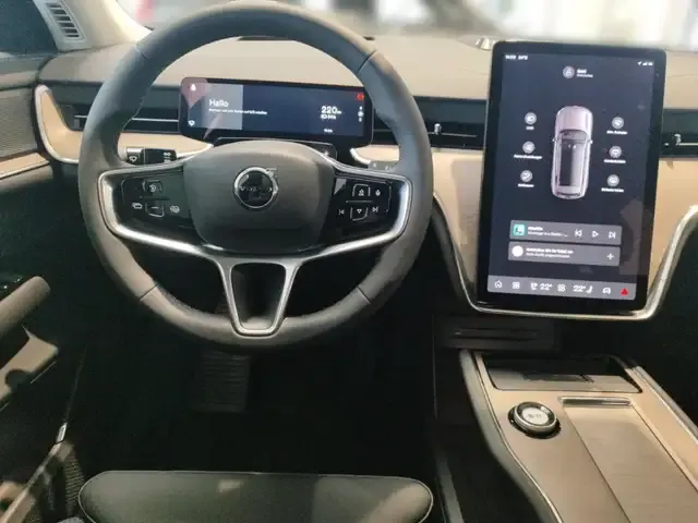 Volvo EX90